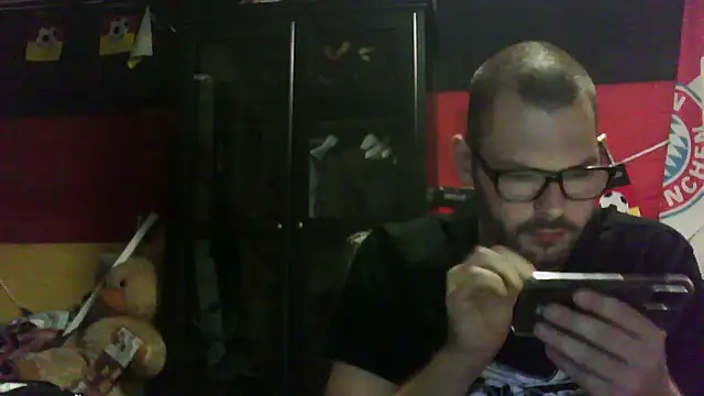 Snapshot of Die-geile-Sau chatting on 10-02-25, 07:28 Die-geile-Sau online show from 10-02-25, 07:28