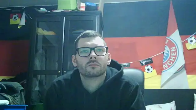 Die-geile-Sau online show from 02-16-26, 07:45