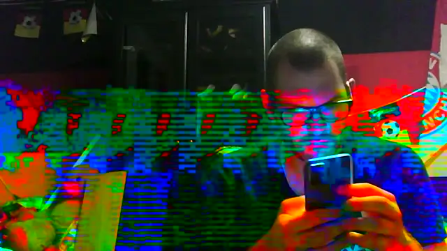 Snapshot of Die-geile-Sau chatting on 10-11-25, 07:48 Die-geile-Sau online show from 10-11-25, 07:48