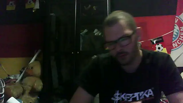 Snapshot of Die-geile-Sau chatting on 10-01-25, 08:46 Die-geile-Sau online show from 10-01-25, 08:46