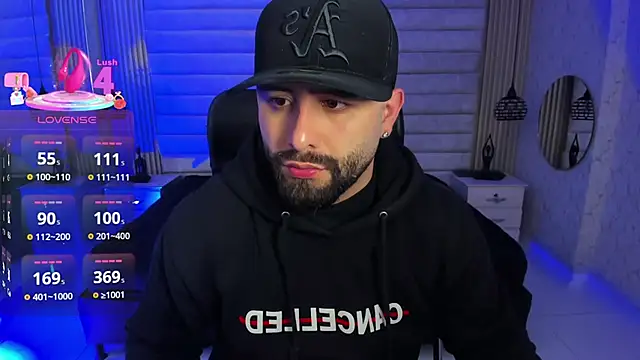 Snapshot of jhon_bear03 chatting on 01-15-26, 11:13 jhon bear03 online show from 01-15-26, 11:13