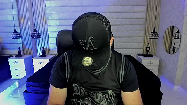 Snapshot of jhon_bear03 chatting on 01-19-26, 11:25 jhon bear03 online show from 01-19-26, 11:25