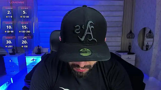 Snapshot of jhon_bear03 chatting on 02-17-26, 11:29 jhon bear03 online show from 02-17-26, 11:29