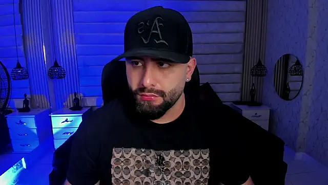 Snapshot of jhon_bear03 chatting on 03-25-26, 11:31 jhon bear03 online show from 03-25-26, 11:31