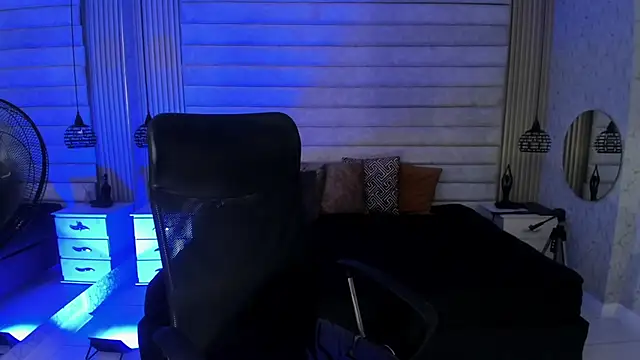 Snapshot of jhon_bear03 chatting on 04-16-26, 11:11 jhon bear03 online show from 04-16-26, 11:11