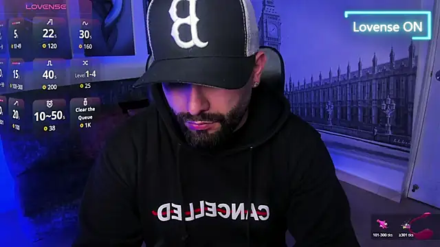 Snapshot of jhon_bear03 chatting on 12-18-25, 11:36 jhon bear03 online show from 12-18-25, 11:36