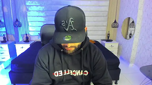 Snapshot of jhon_bear03 chatting on 01-13-26, 11:14 jhon bear03 online show from 01-13-26, 11:14