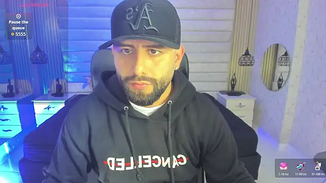 Snapshot of jhon_bear03 chatting on 01-10-26, 11:27 jhon bear03 online show from 01-10-26, 11:27