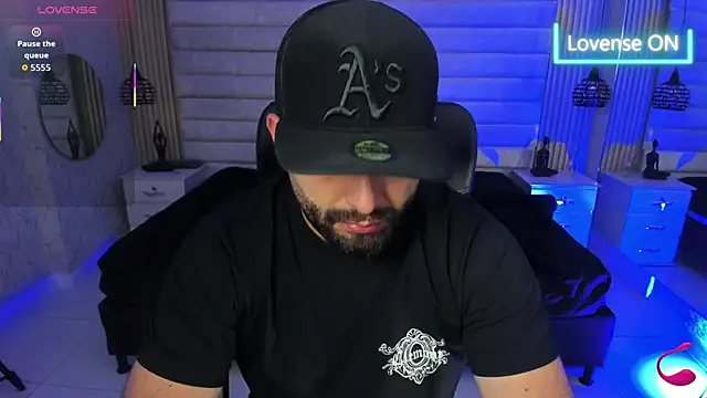 Snapshot of jhon_bear03 chatting on 02-24-26, 11:22 jhon bear03 online show from 02-24-26, 11:22