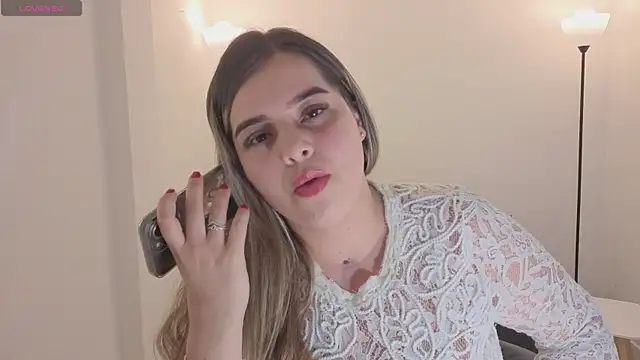 camiilaa1 online show from 04-12-26, 03:10