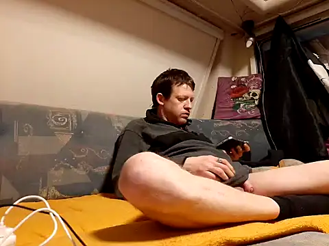 Ebinator666 online show from 01-04-25, 01:42