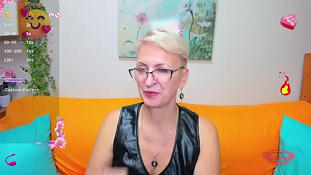 iamyourdream89 online show from 10-27-25, 06:20