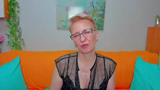 iamyourdream89 online show from 04-08-26, 12:39