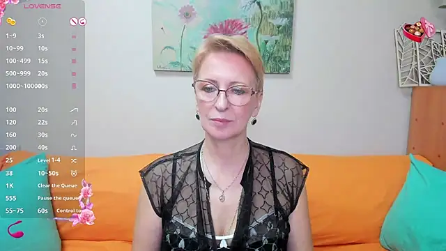 Snapshot of iamyourdream89 chatting on 03-14-25, 01:24 iamyourdream89 online show from 03-14-25, 01:24