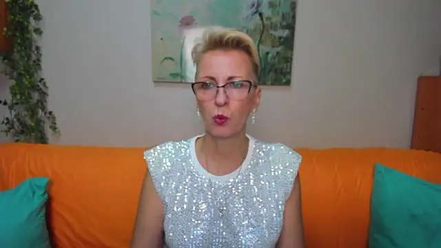 iamyourdream89 online show from 11-30-25, 07:20