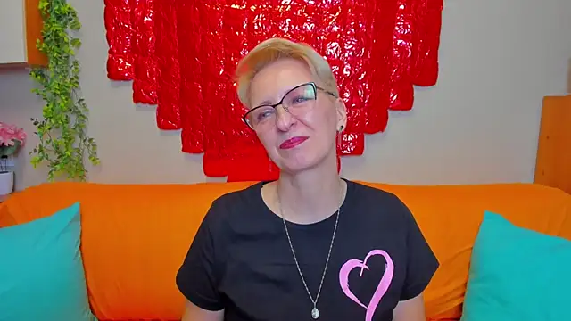 iamyourdream89 online show from 02-19-26, 04:04