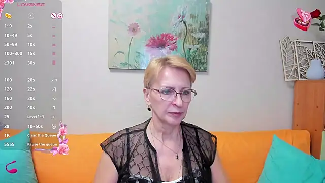 Snapshot of iamyourdream89 chatting on 03-19-25, 06:34 iamyourdream89 online show from 03-19-25, 06:34