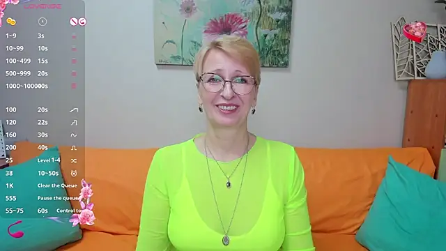 Snapshot of iamyourdream89 chatting on 03-15-25, 10:24 iamyourdream89 online show from 03-15-25, 10:24