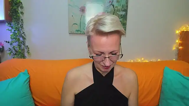 iamyourdream89 online show from 12-22-25, 05:02