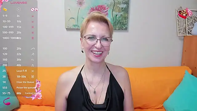 Snapshot of iamyourdream89 chatting on 03-13-25, 07:20 iamyourdream89 online show from 03-13-25, 07:20