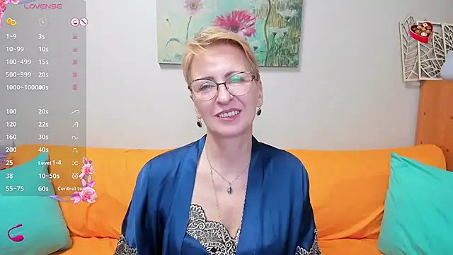 Snapshot of iamyourdream89 chatting on 03-01-25, 11:39 iamyourdream89 online show from 03-01-25, 11:39