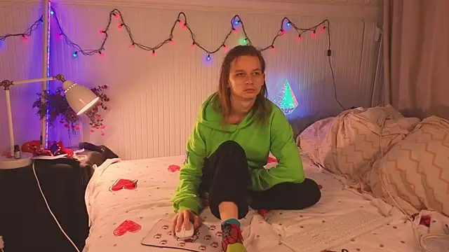 Frank Fraer online show from 12-15-25, 07:09