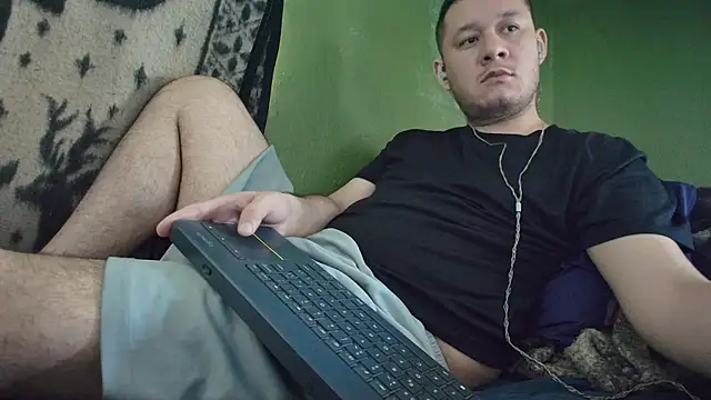 sweet cock28 online show from 10-13-25, 03:35