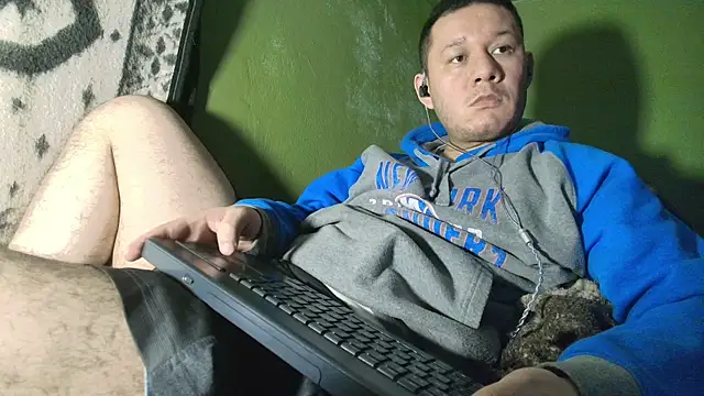 sweet cock28 online show from 12-17-25, 03:44