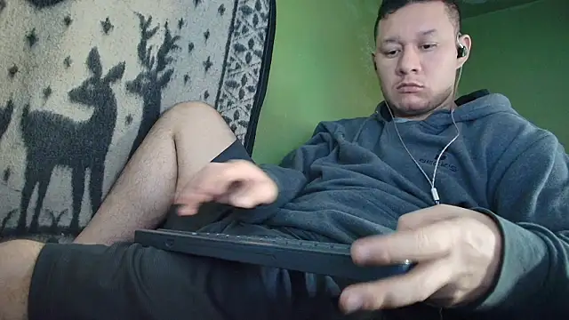 sweet cock28 online show from 03-18-26, 03:35