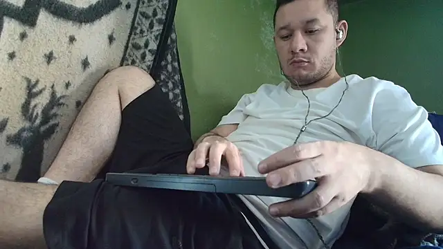 sweet cock28 online show from 09-23-25, 03:19