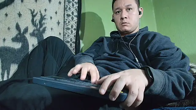 sweet cock28 online show from 05-27-26, 01:57