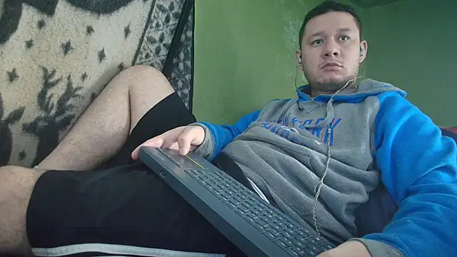 sweet cock28 online show from 09-22-25, 03:29