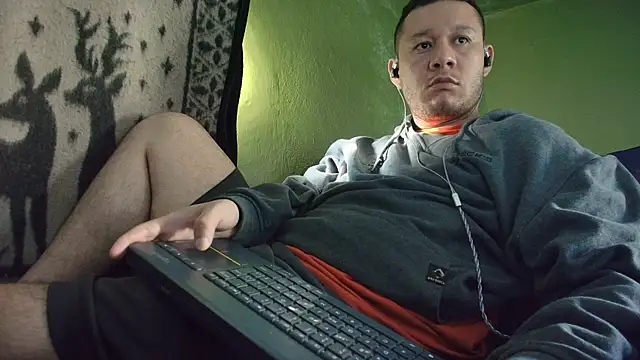 sweet cock28 online show from 04-12-26, 02:09