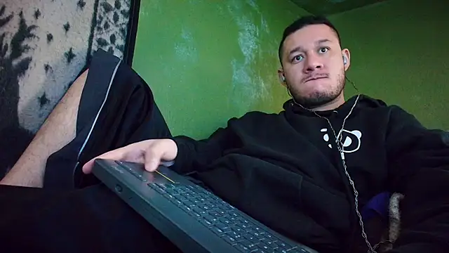 sweet cock28 online show from 03-15-25, 03:48