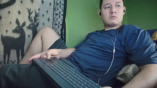 sweet cock28 online show from 05-25-26, 03:00