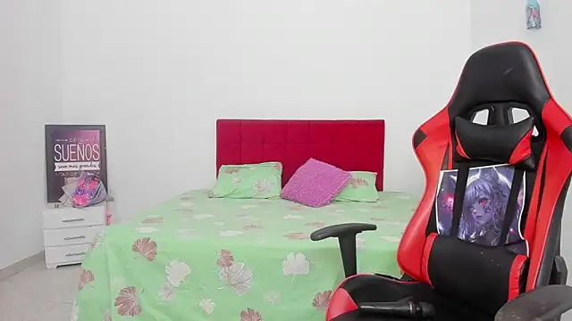 Snapshot of Sweet_Coral_ chatting on 02-04-26, 08:42 Sweet Coral online show from 02-04-26, 08:42