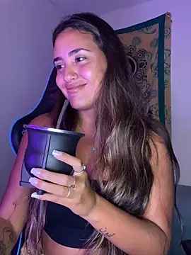 Snapshot of fenixgre chatting on 09-23-25, 09:44 fenixgre online show from 09-23-25, 09:44