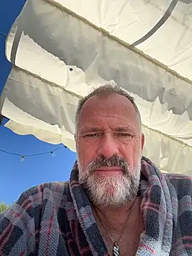 DaddybearVLC online show from 03-12-26, 11:03