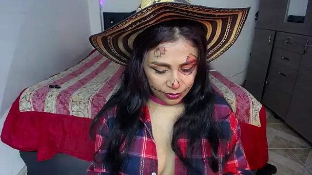 pinky violeta online show from 10-28-25, 01:21