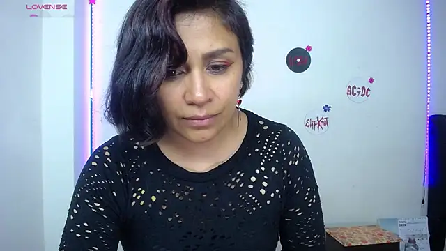 Snapshot of pinky_violeta chatting on 07-06-26, 12:50 pinky violeta online show from 07-06-26, 12:50