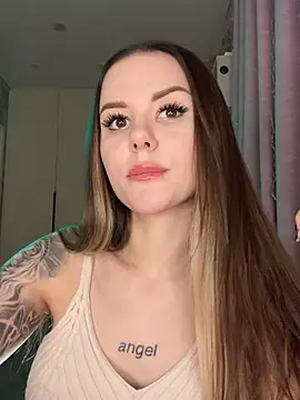 Alina Vibe Me online show from 02-25-26, 11:48