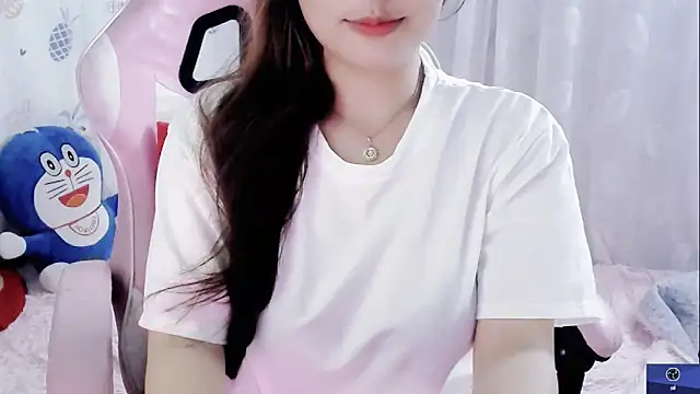 Snapshot of -R-Mai- chatting on 12-01-24, 04:34 -R-Mai- online show from 12-01-24, 04:34