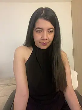 Snapshot of saori_10 chatting on 07-20-26, 05:15 saori 10 online show from 07-20-26, 05:15