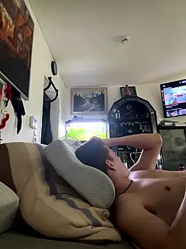 Toyjungee online show from 11-05-25, 10:40