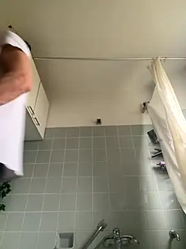 Toyjungee online show from 10-10-25, 03:13