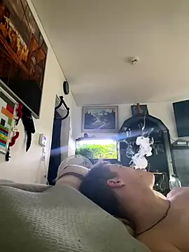 Toyjungee online show from 10-26-25, 09:20