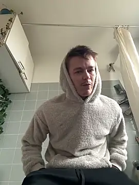 Toyjungee online show from 02-12-26, 12:27