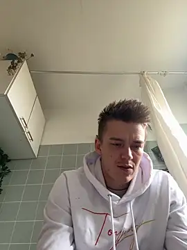 Toyjungee online show from 10-15-25, 11:18