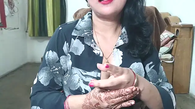 Snapshot of Cute_Mahi22 chatting on 05-03-26, 06:22 Cute Mahi22 online show from 05-03-26, 06:22