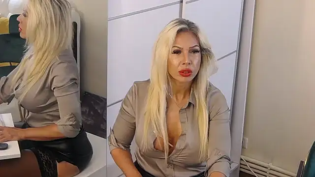 SashaAllford online show from 06-15-26, 04:50